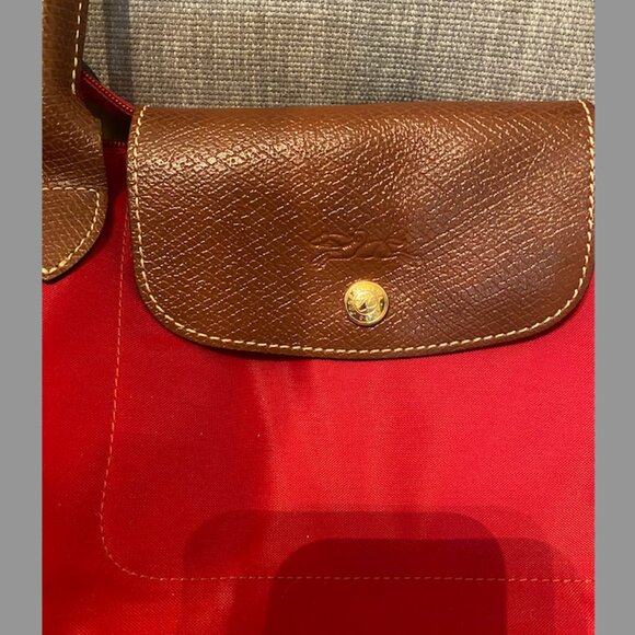 Longchamp Le Pliage Red Tote (Large) - Picture 3 of 4
